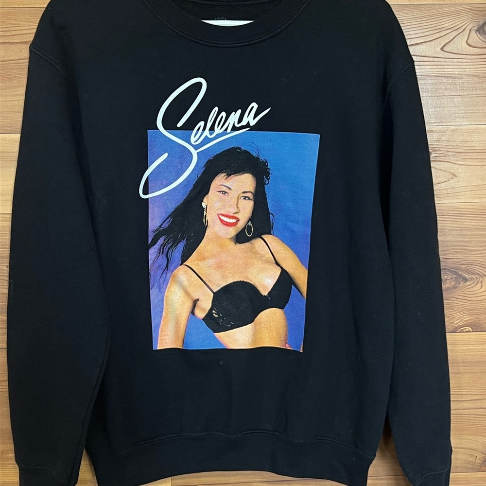 Black Selena Graphic Sweatshirt